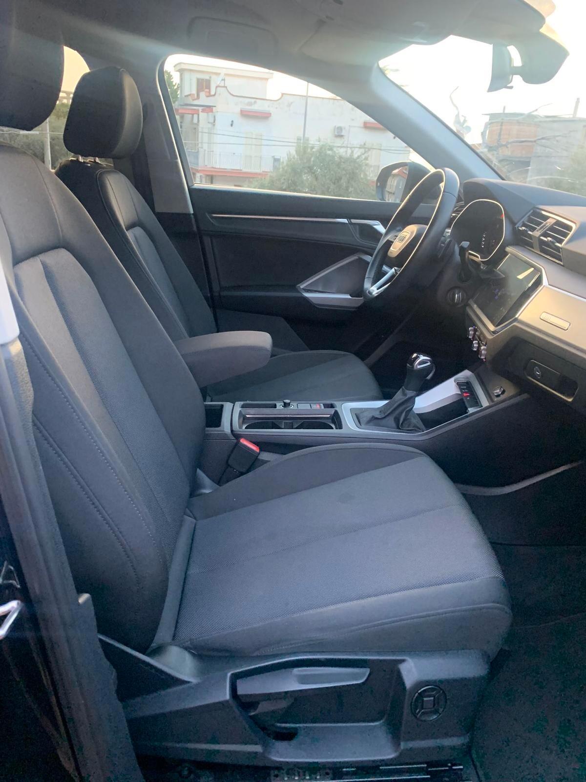 Audi Q3 35 TDI S tronic line edition