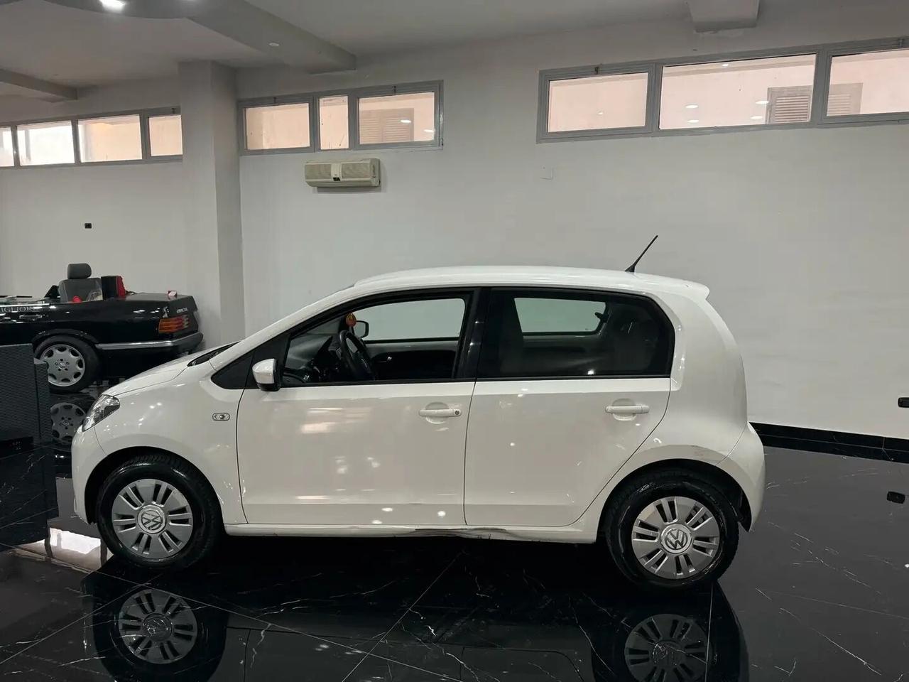 Volkswagen up! 1.0 75 CV 5p. high up!