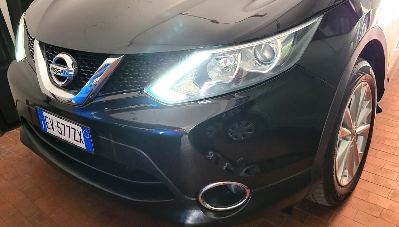 Nissan Qashqai 1,6 dCi-NAVI-TELECAMERA-3 REVISIONI