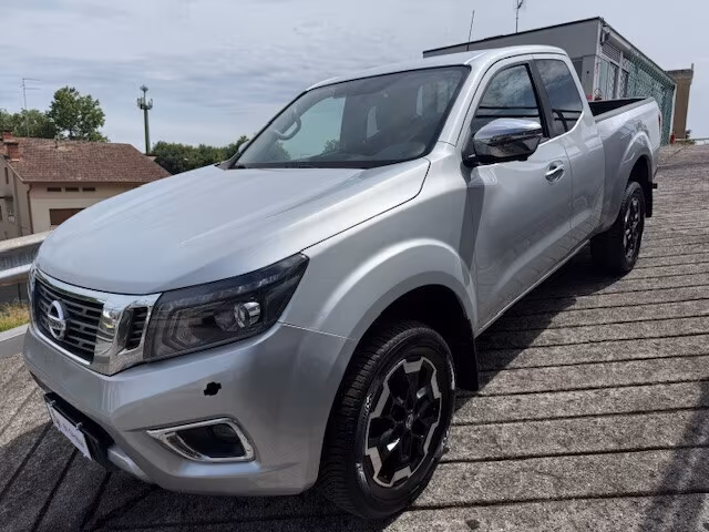 Nissan Navara 2.3 dCi 4WD King Cab Manuale