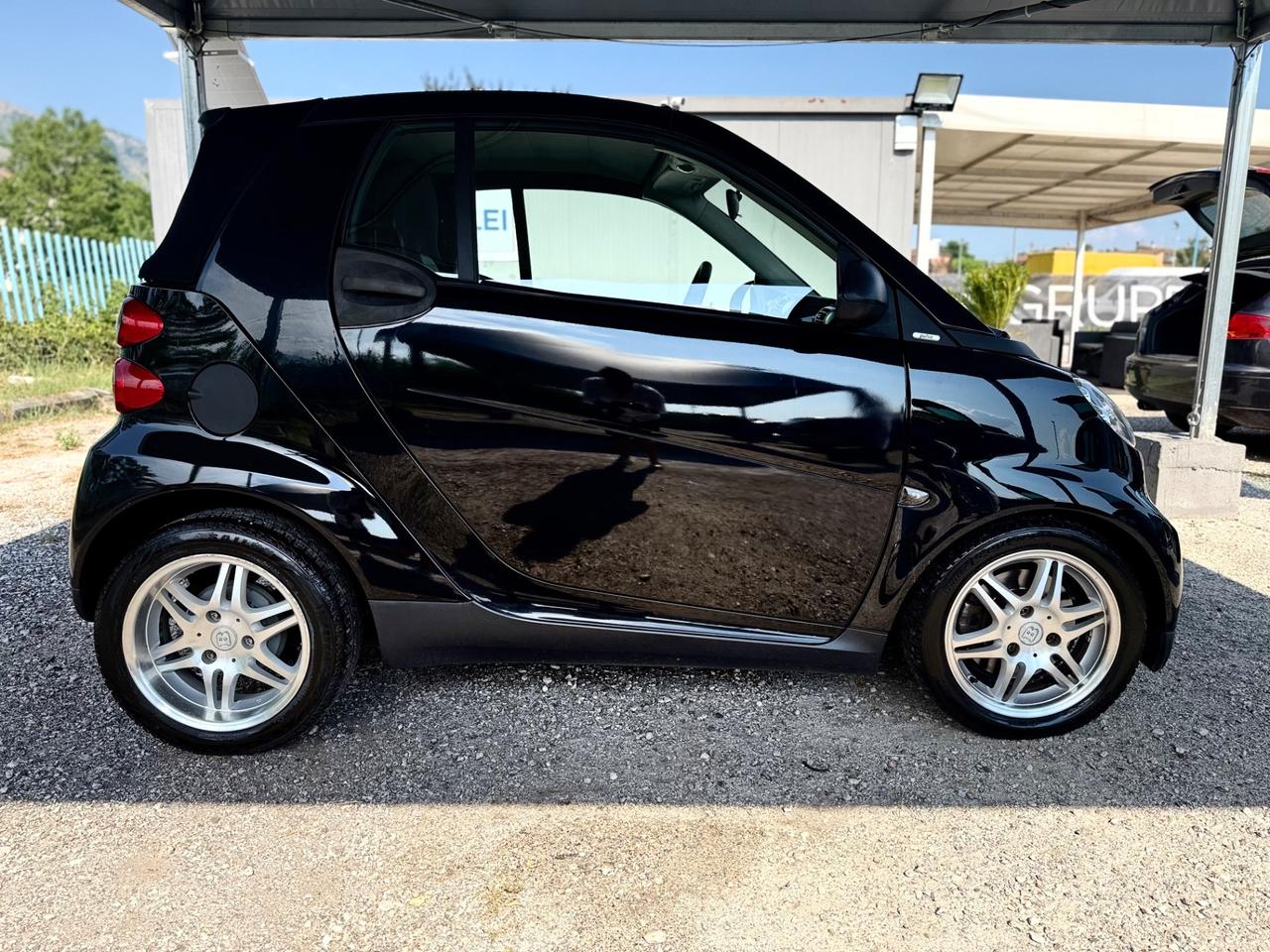 Smart ForTwo 52 kW MHD CABRIO