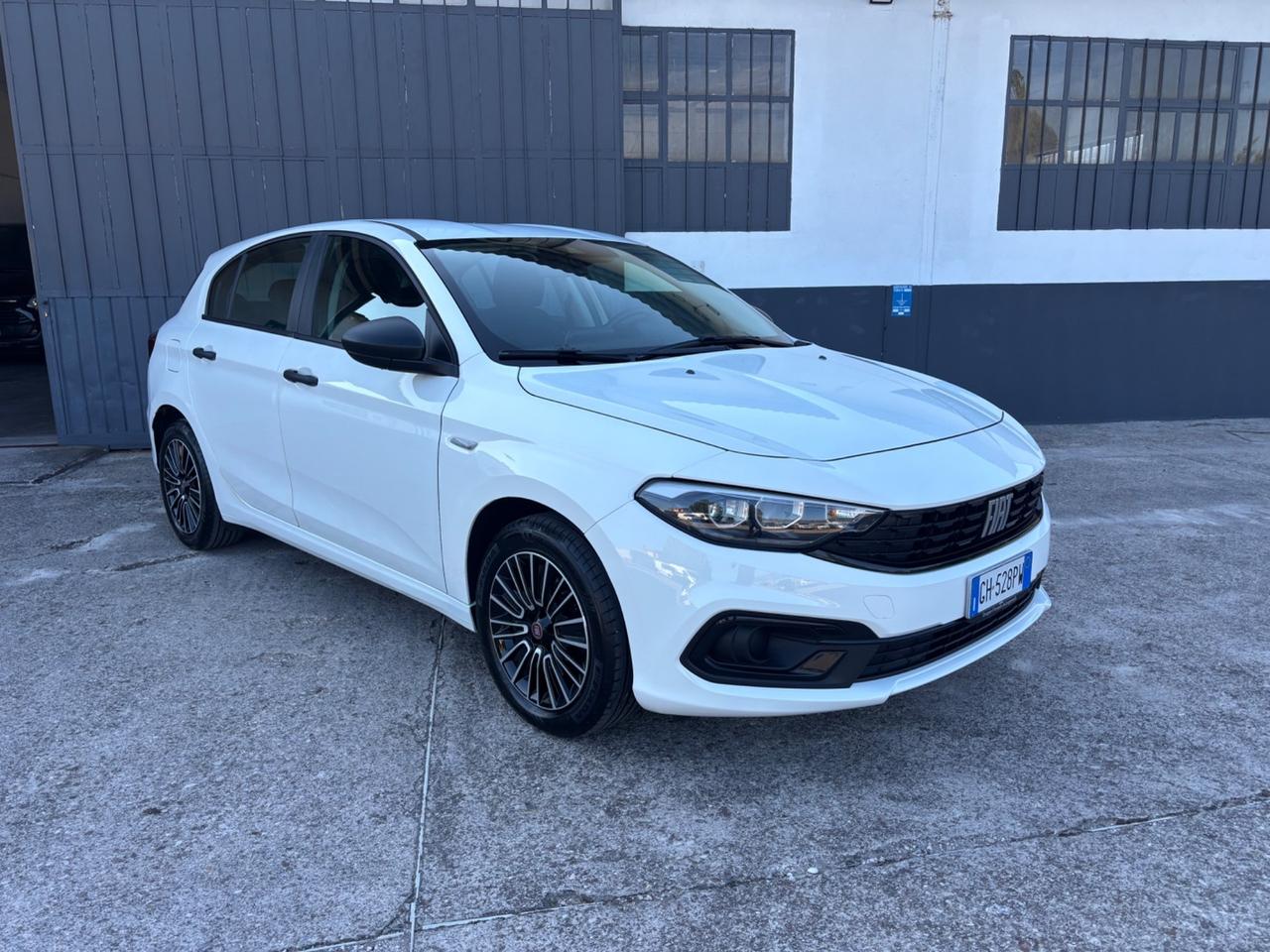 Fiat Tipo 1.3 Mjt. Garanzia 12 mesi. Neopatentati