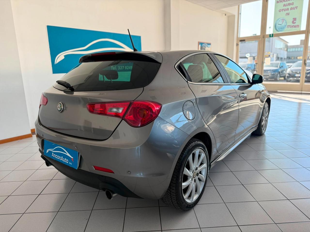 Alfa Romeo Giulietta 2.0 JTDm-2 2012