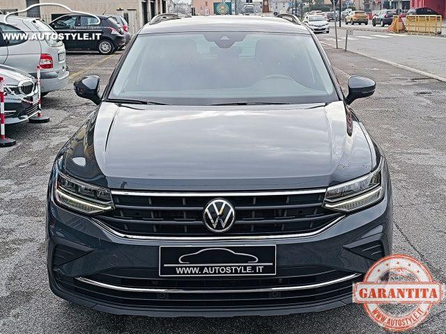 VOLKSWAGEN Tiguan 2.0 TDI 150 CV SCR DSG Life
