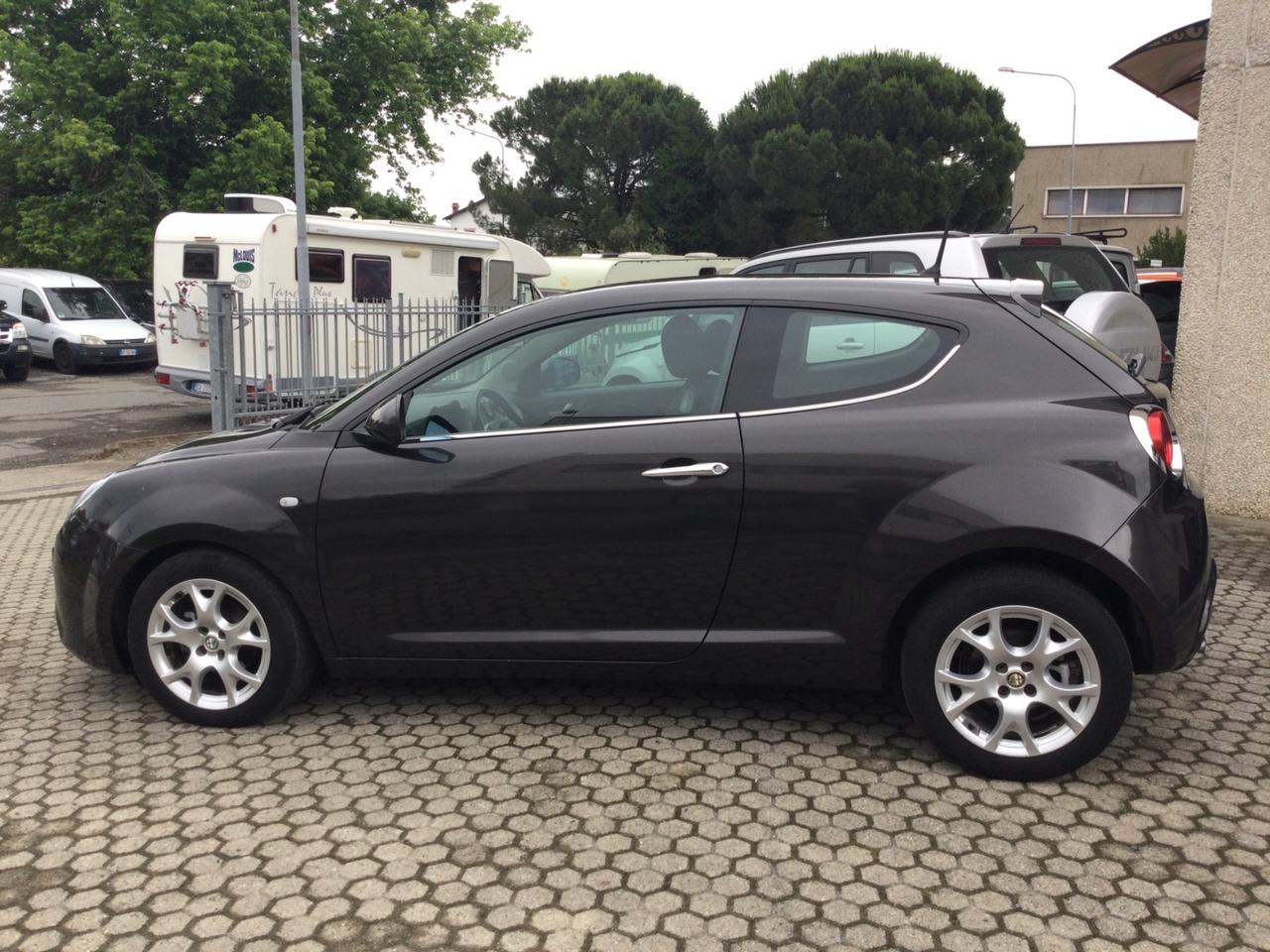 Alfa Romeo MiTo 0.9 T 105 CV TwinAir S&S Distinctive