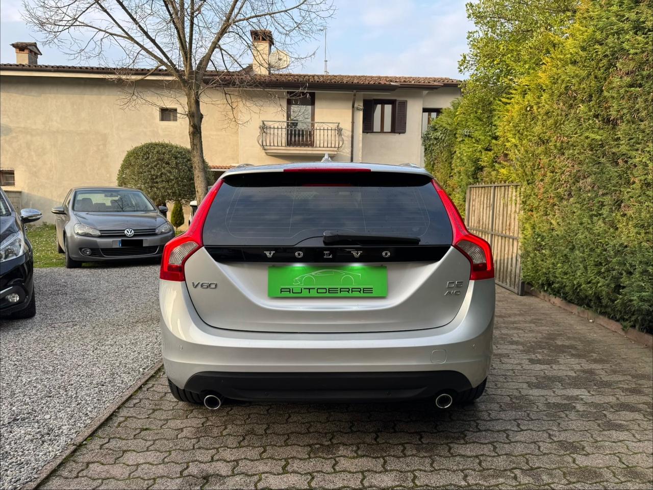 Volvo V60 D5 AWD Geartronic Summum