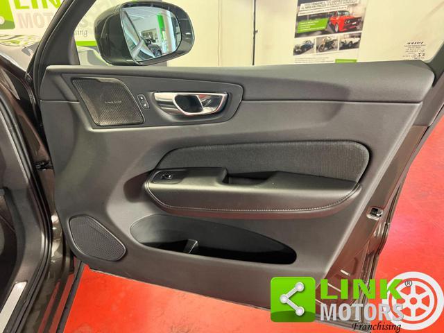 VOLVO XC60 B4 (d) Geartronic Momentum Pro