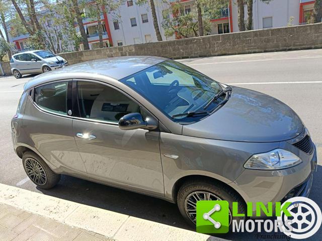 LANCIA Ypsilon 0.9 TwinAir 85 CV 5 porte Metano Ecochic