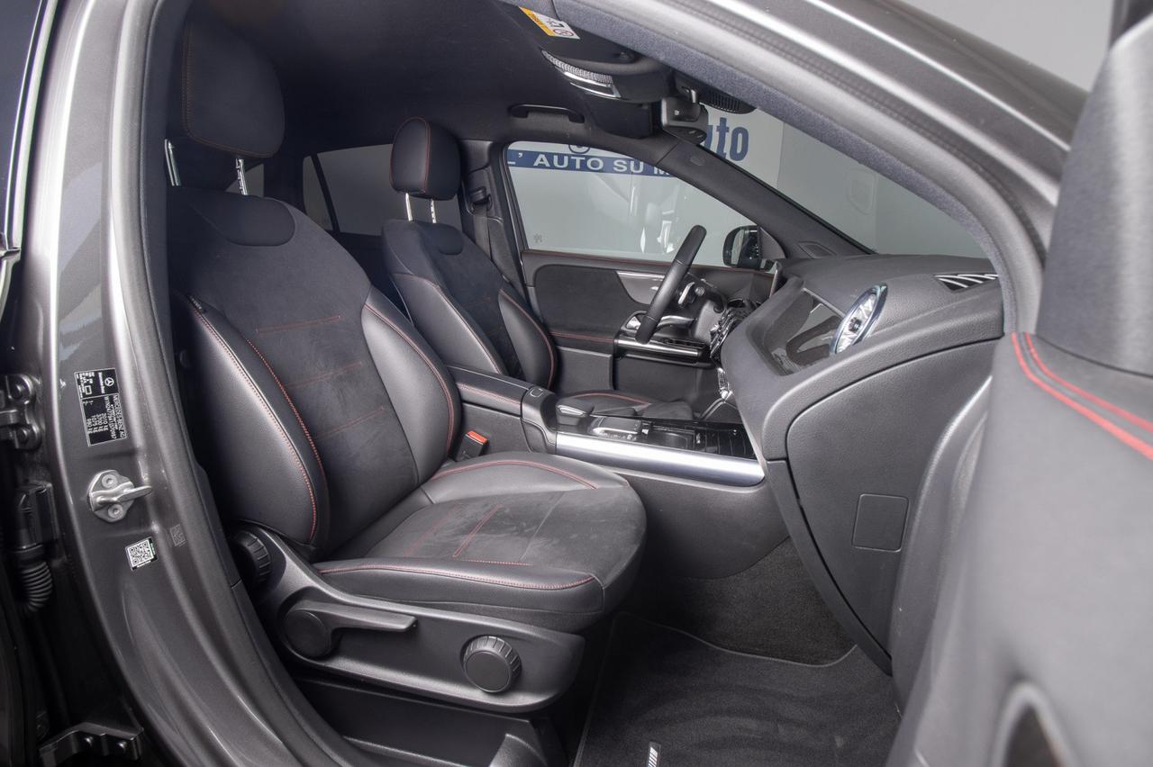 Mercedes-Benz GLA 180 Premium Amg Auto 136 Cv