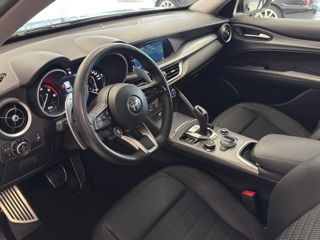 Alfa Romeo Stelvio 2.2 t Sprint Q4 190cv auto