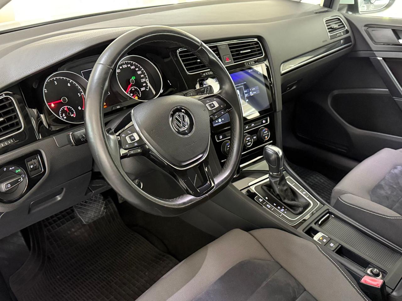 Volkswagen Golf Higline 1.6 tdi DSG #6032