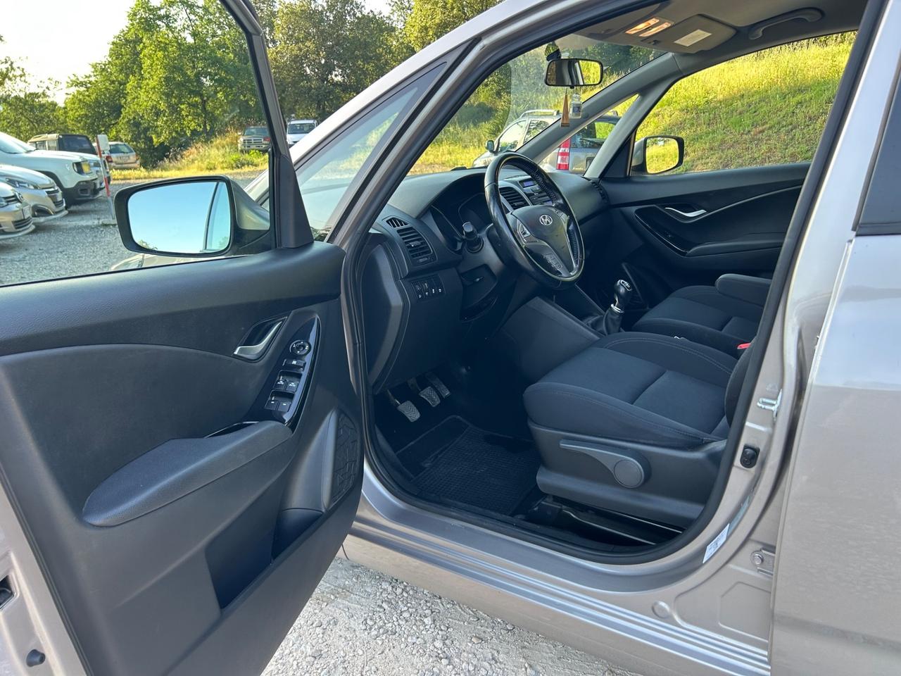 Hyundai iX20 1.4 90 CV GPL Comfort neopatentati permute