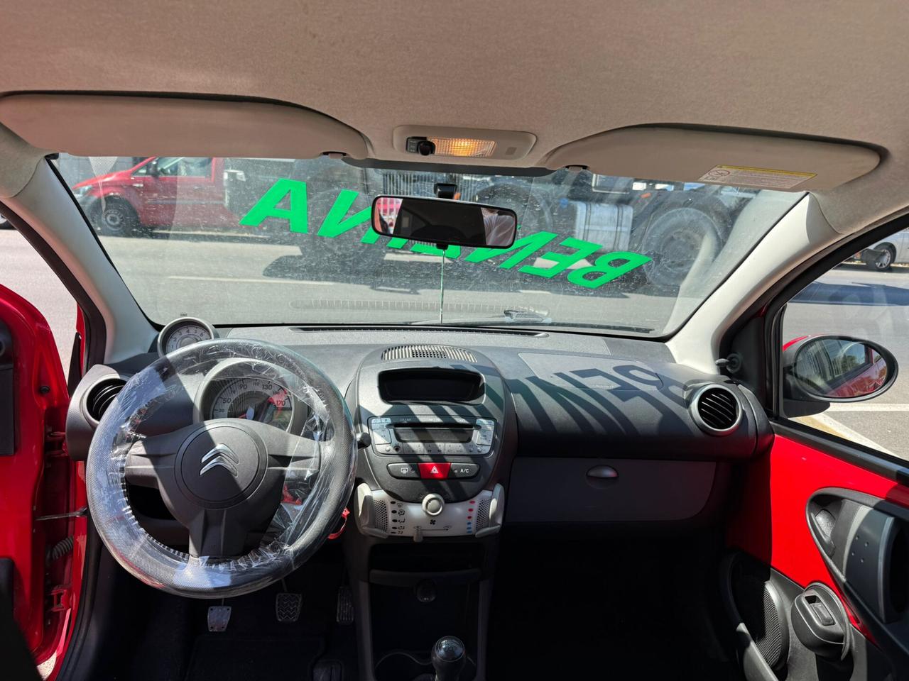 Citroen C1 1.0 5 porte Attraction - NEOPATENTATO - ANNO 02 / 2013