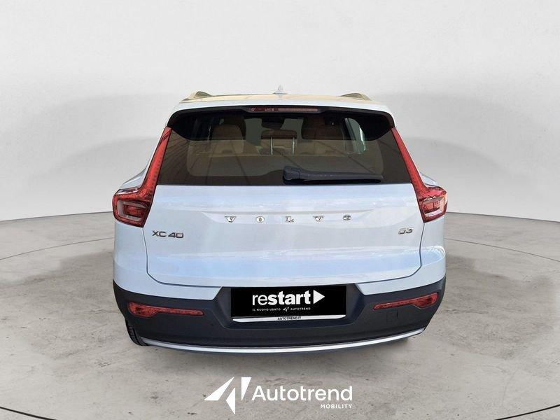 Volvo XC40 D3 150 CV Automatica Momentum