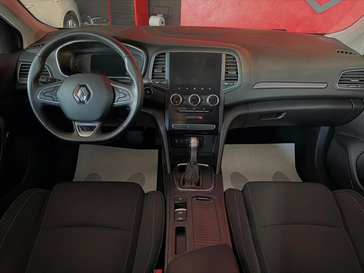 Renault Megane Mégane Sporter Blue dCi 115 CV EDC Business