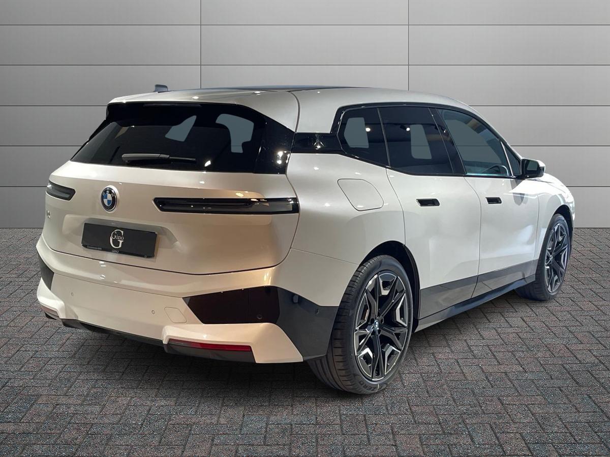 BMW iX i20 2021 - iX xdrive50