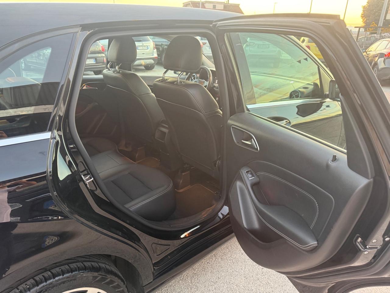 Mercedes-benz B 220 d Automatic 4Matic Premium
