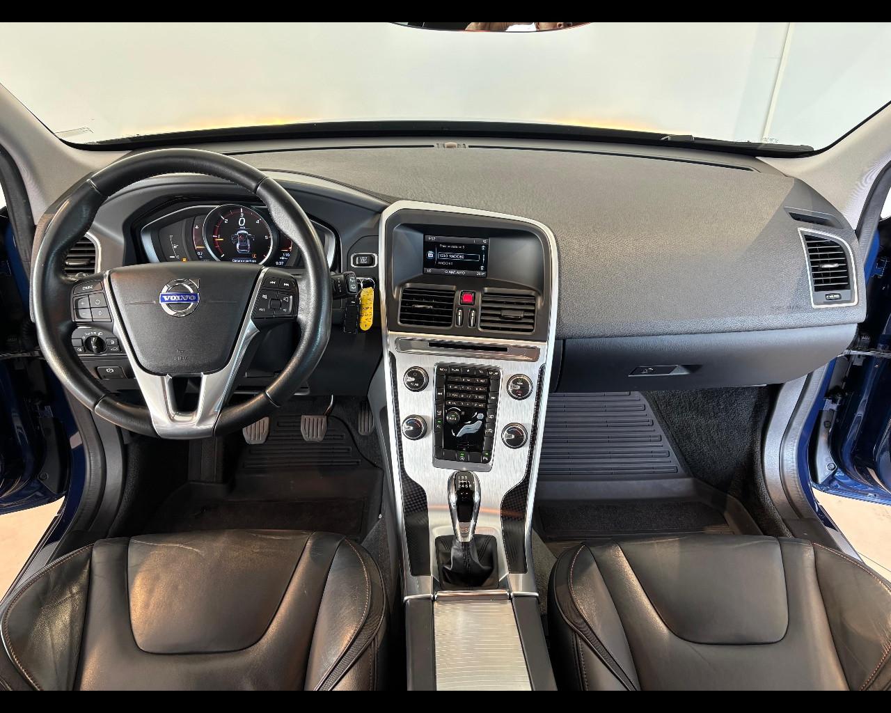 VOLVO XC60 D3 SUMMUM