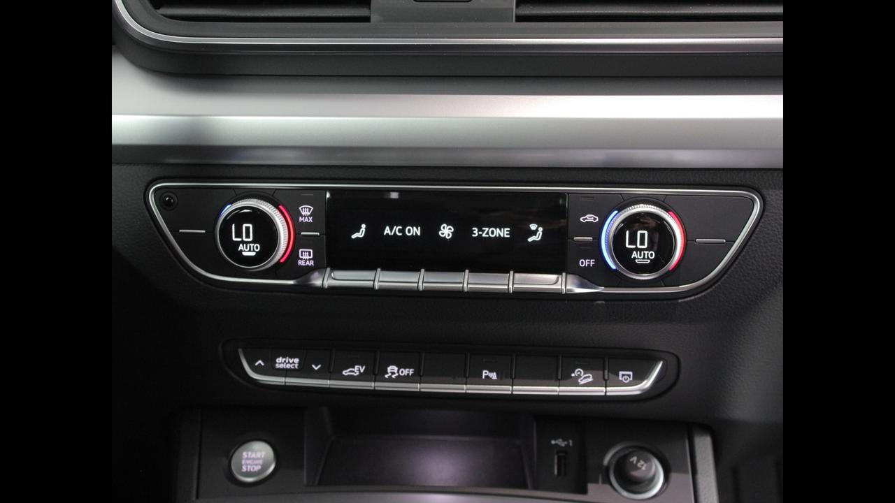 AUDI Q5 II 2020 - Q5 50 2.0 tfsi e quattro s-tronic