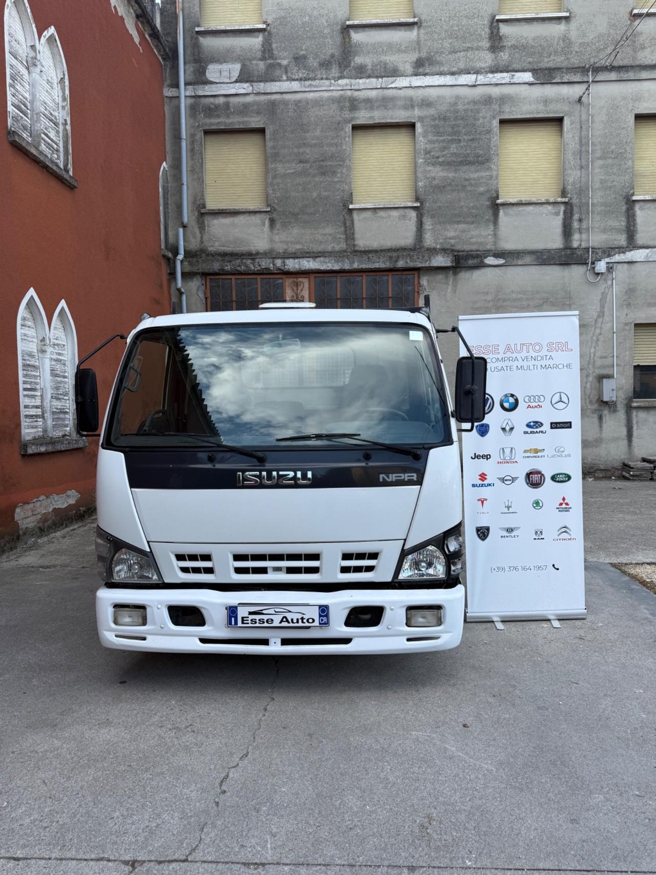 Isuzu