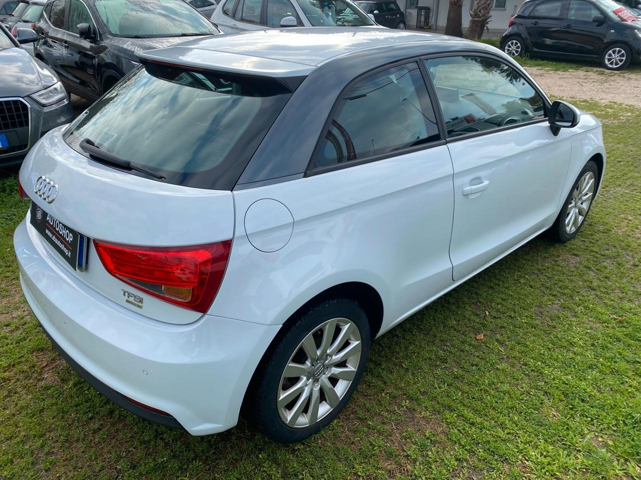 AUDI - A1 - 1.0 TFSI ultra Metal plus - NEOPATENTATI - FINANZIABILE - PERMUTE