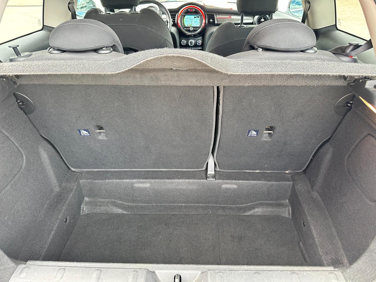 Mini Cooper 2.0 170cv SD aut.