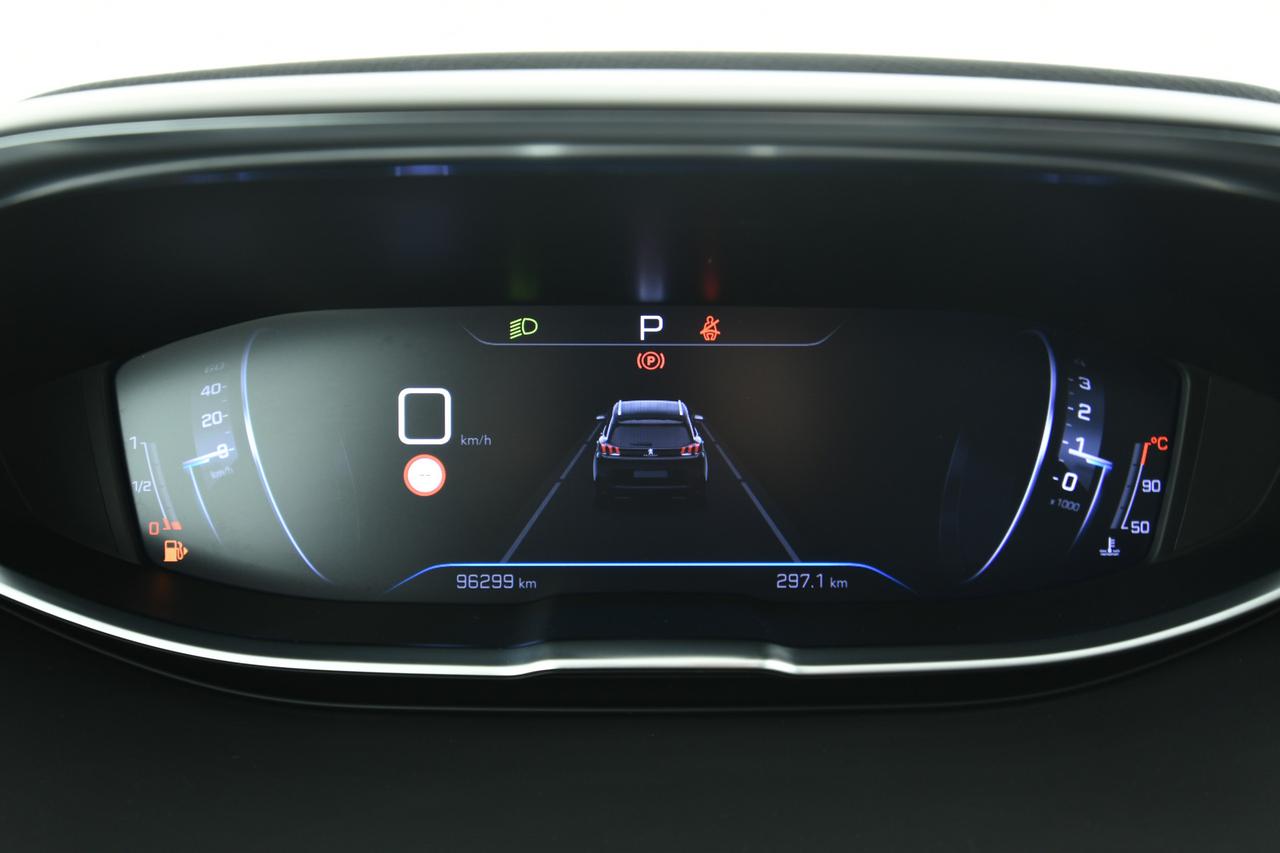 PEUGEOT 5008 1.5 bluehdi Allure Pack s&s 130cv eat8 CAMERA+APP CONNECT