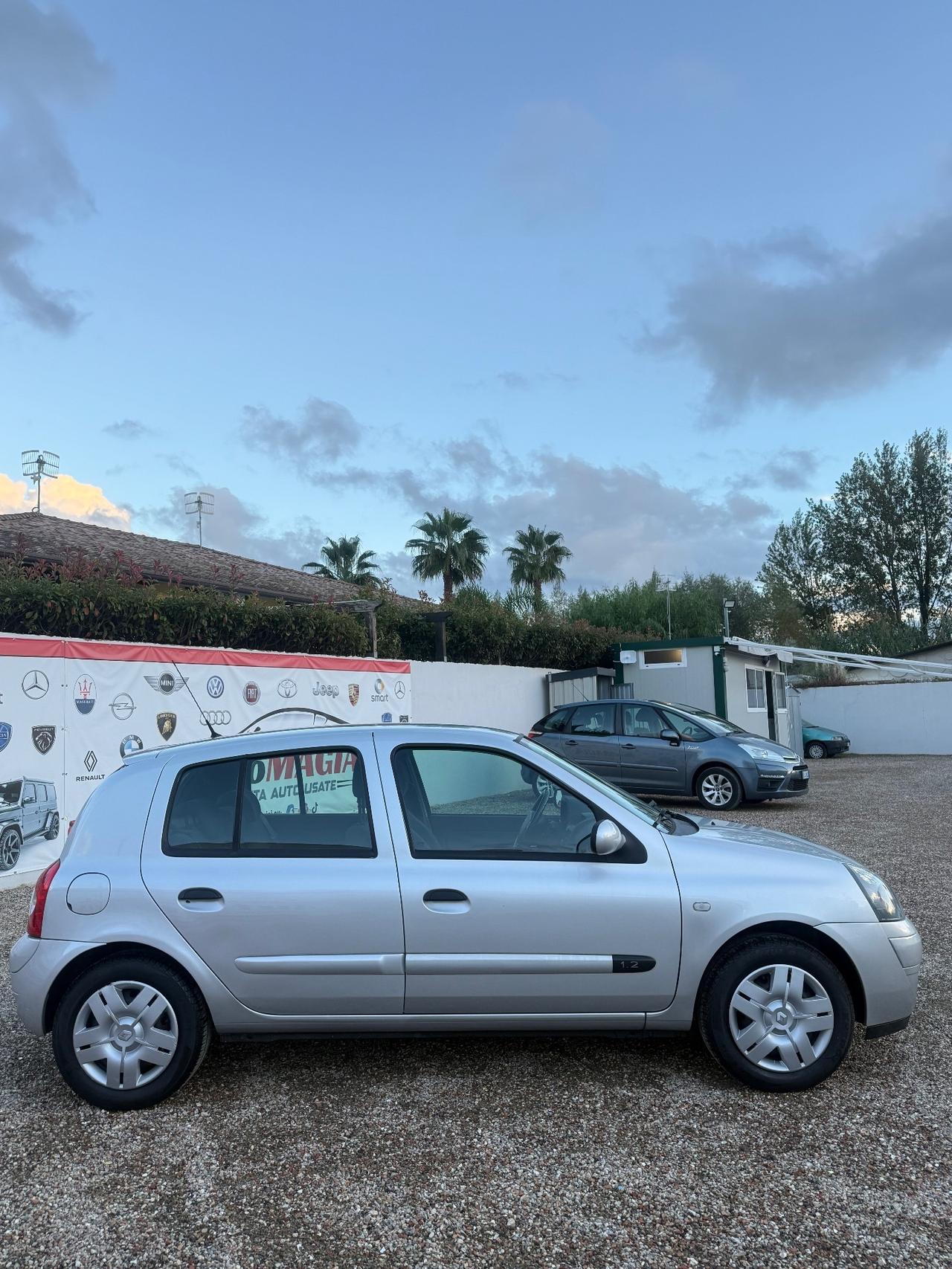 Renault Clio Storia 1.2 5 porte Dynamique