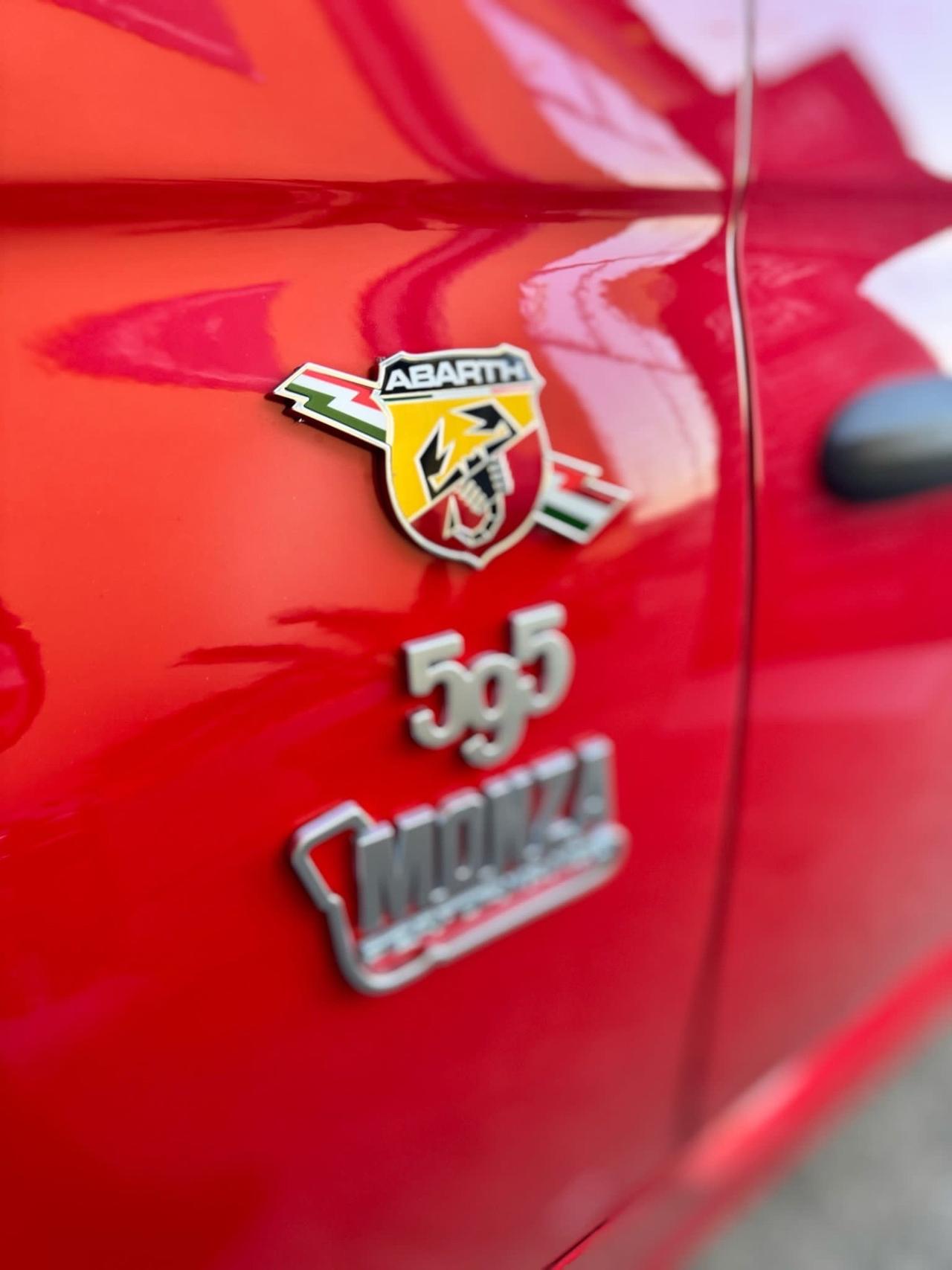 Abarth 595 1.4 Turbo T-Jet 160 CV Competizione