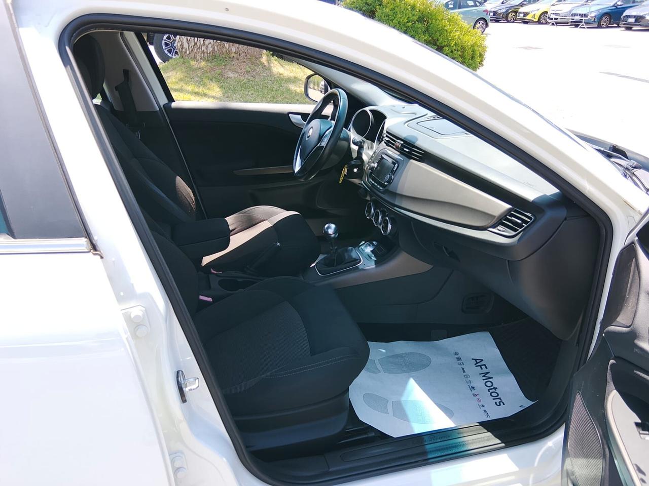 Alfa Romeo Giulietta 2.0 JTDm-2 150 CV Distinctive
