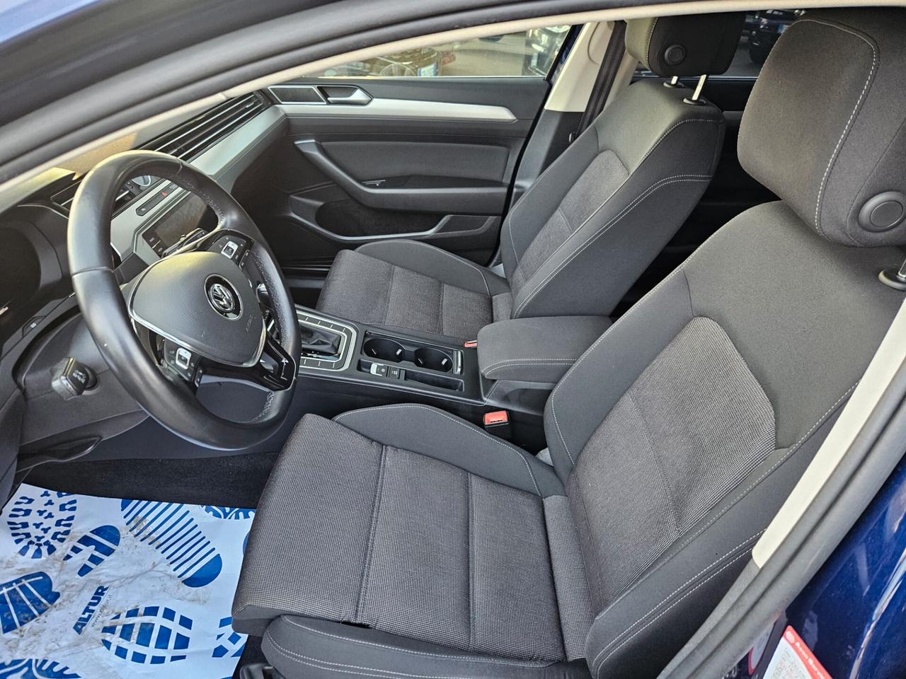 Volkswagen Passat Variant 2.0 TDI DSG Business BlueMotion Tech