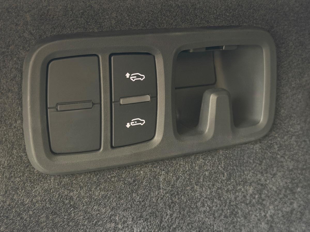 New Audi Q8 50TDI Quattro S-line Identity Black 286CV