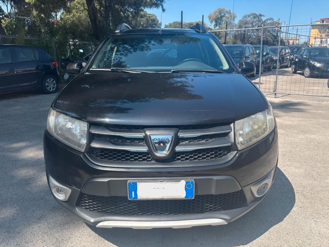 DACIA SANDERO STEPWAY 1.5 DCI Laureate - 2014
