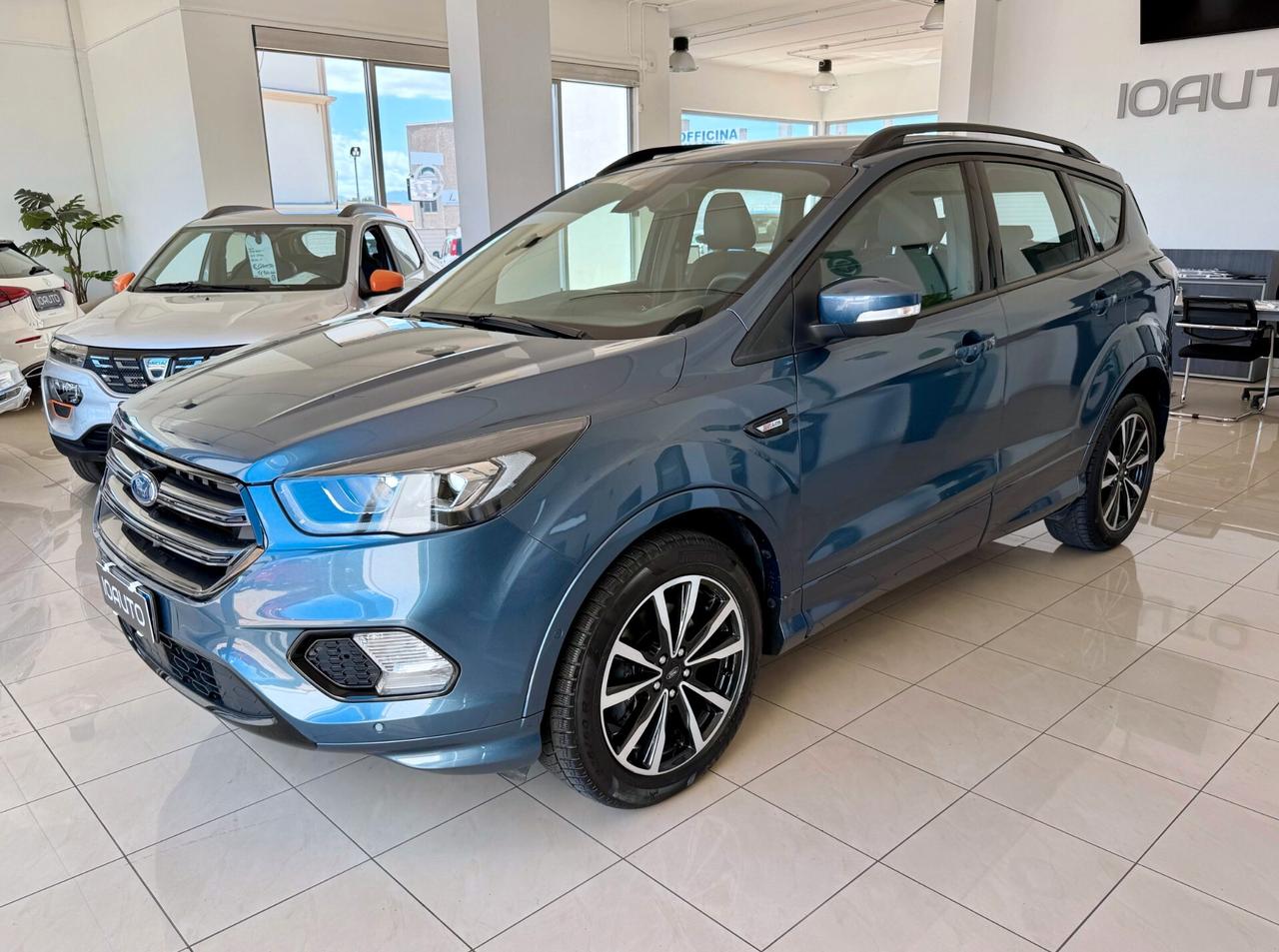 Ford Kuga 2.0 TDCI 120 CV S&S 2WD ST-Line