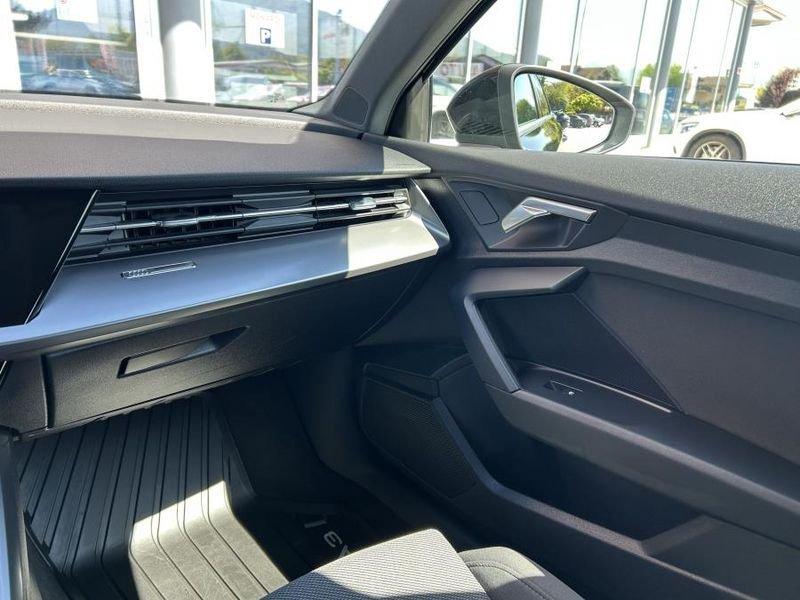 Audi A3 SPB 35 TFSI Sport Advanced 27 MILA KM