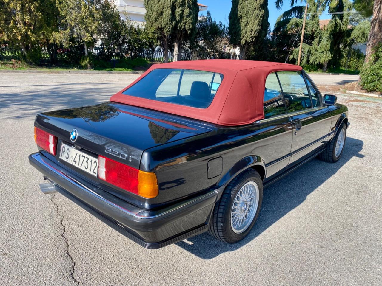 Bmw 320 BMW E30 320 I CABRIO