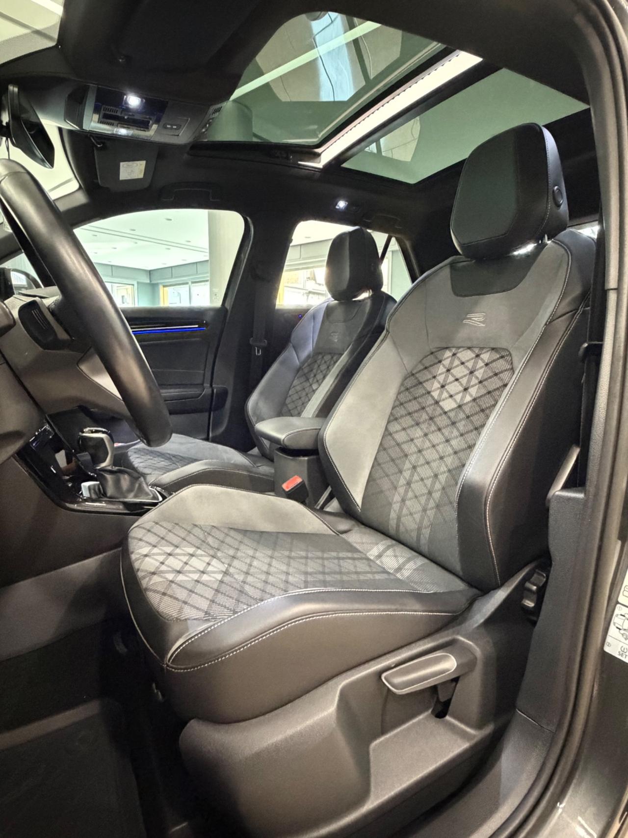 Volkswagen T-Roc 2.0 TDI SCR 150 CV DSG R-Line