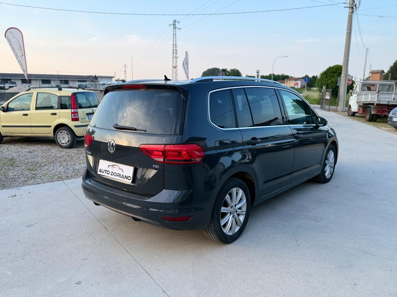 Volkswagen Touran 1.6 TDI Executive BlueMotion Technology
