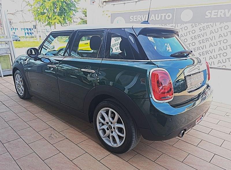 MINI Mini 5 porte 1.5 Cooper D 5p Business auto