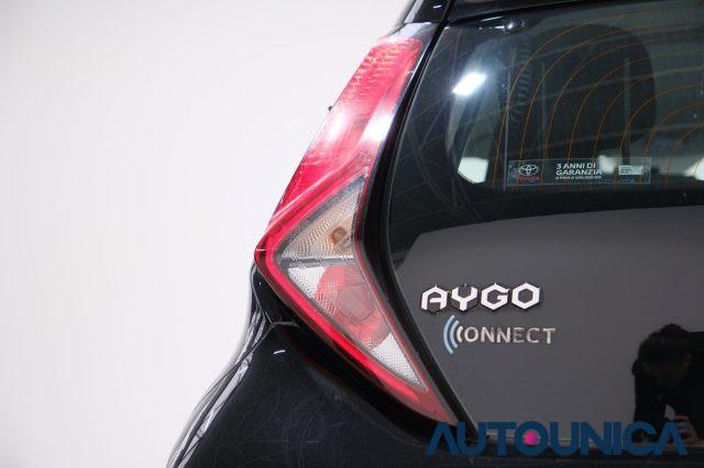 TOYOTA Aygo 1.0 VVT-I 72 CV 5 PORTE CONNECT NEOPATENTATI