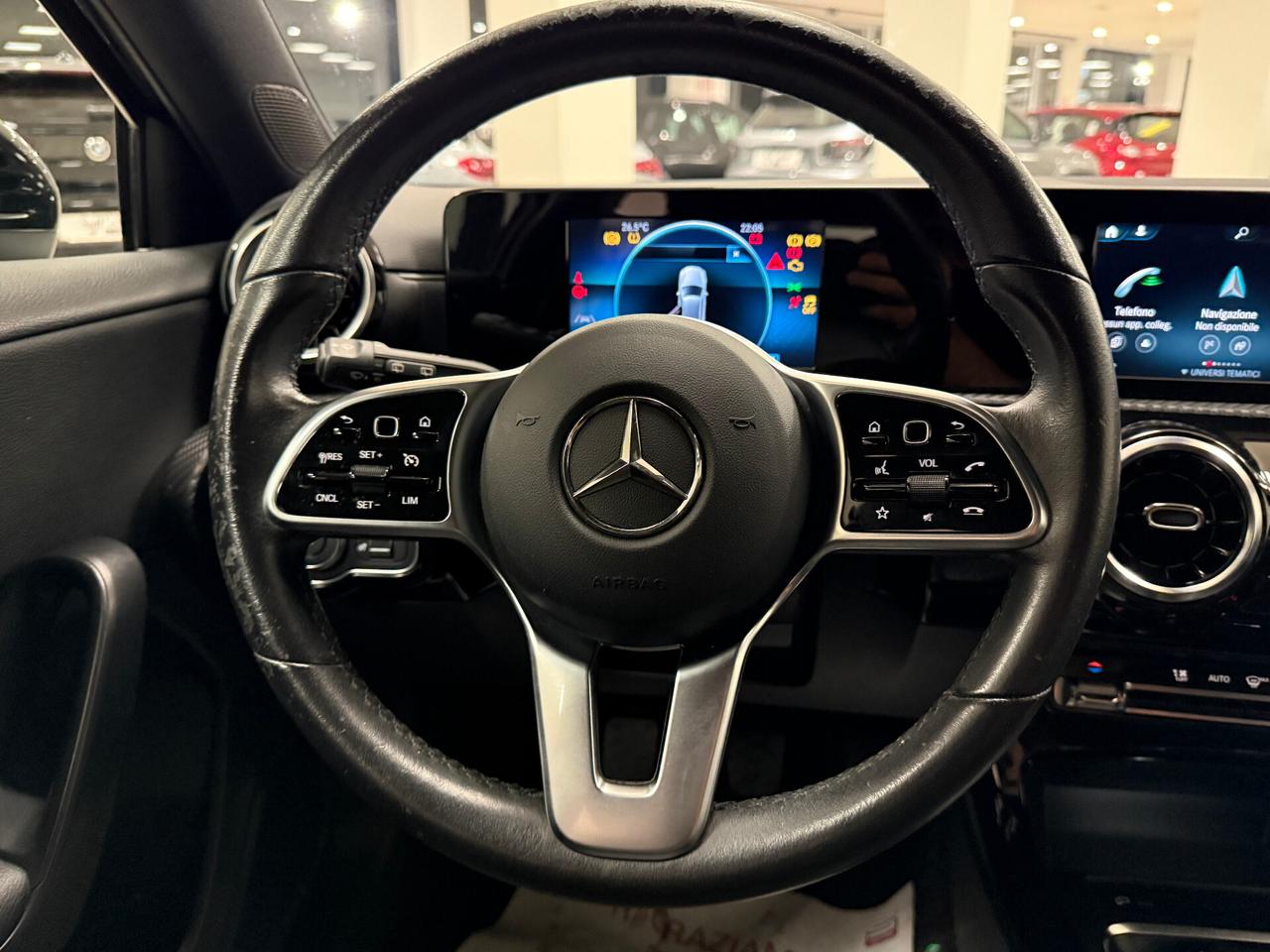 Mercedes-benz A 180 d Business 116CV - 2021