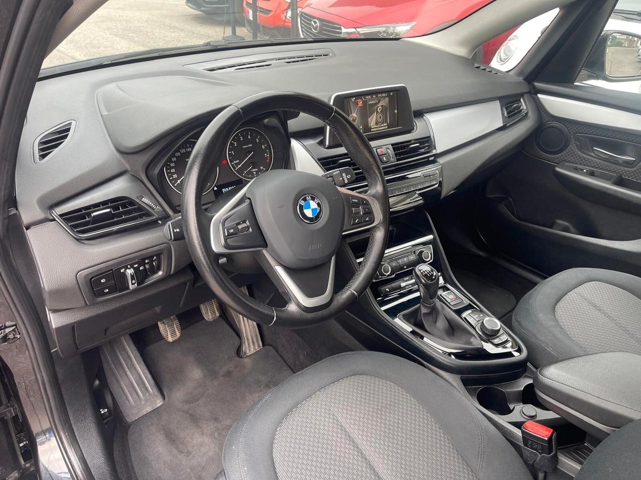 Bmw 216 218i Active Tourer Advantage