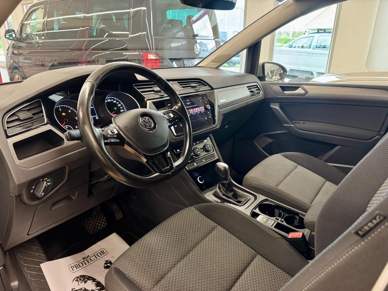 Volkswagen Touran 7 POSTI DSG Highline BlueMotion Tech.