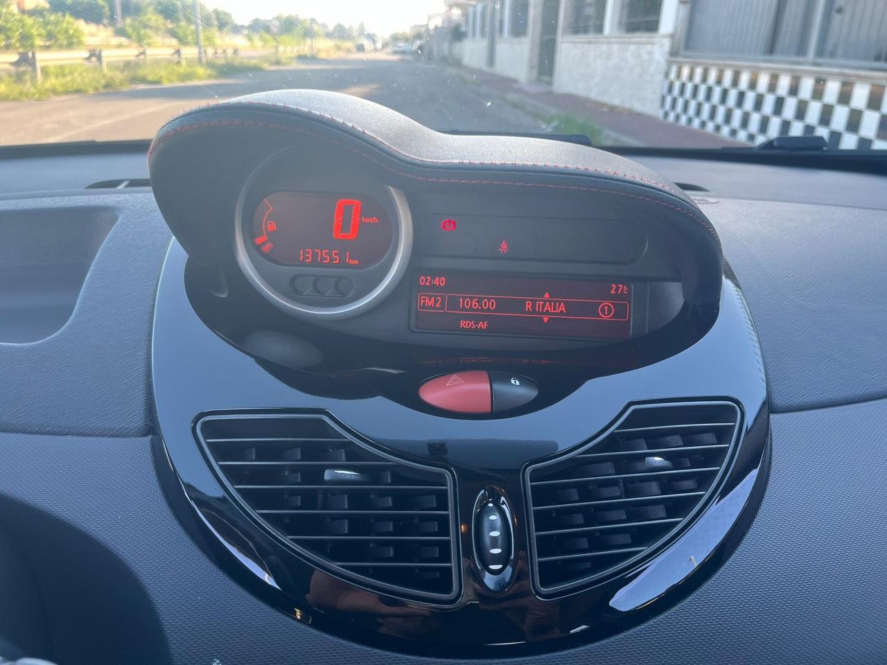 Renault Twingo 1.2 Live 2013