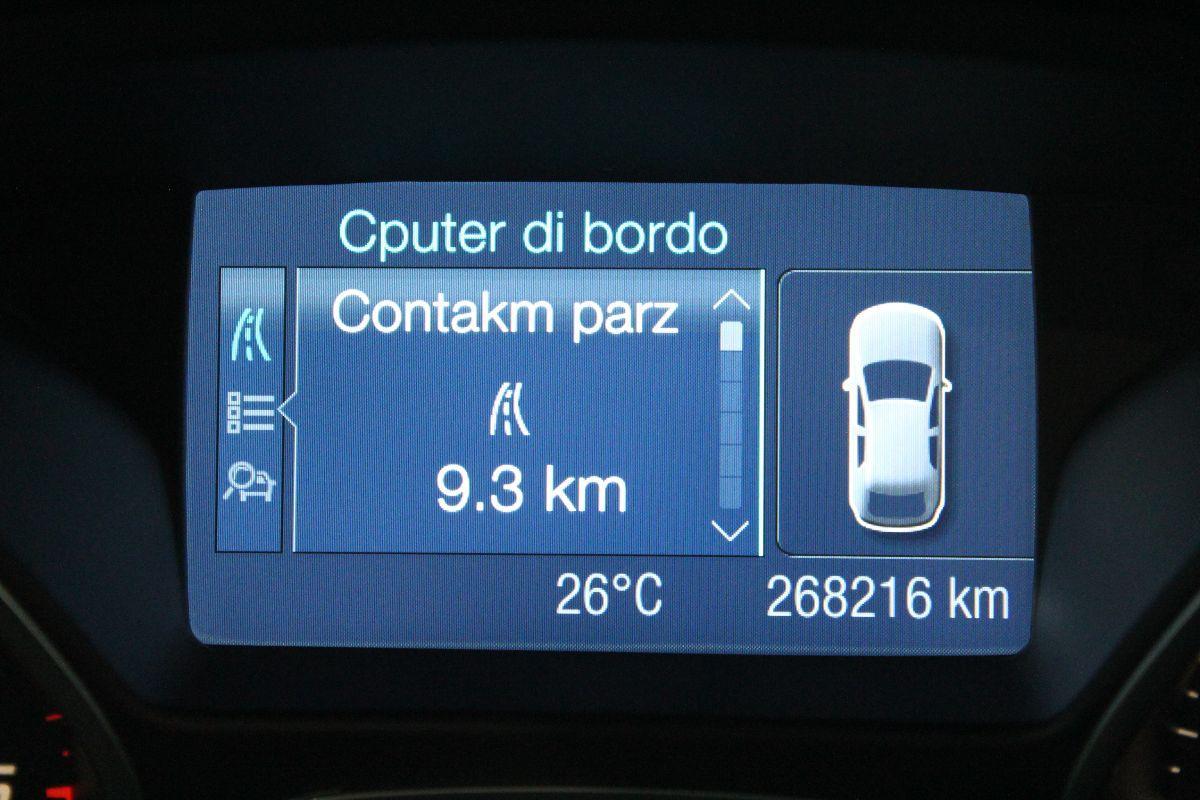 FORD - Focus Station Wagon - 1.6 TDCi 115 CV SW Titanium