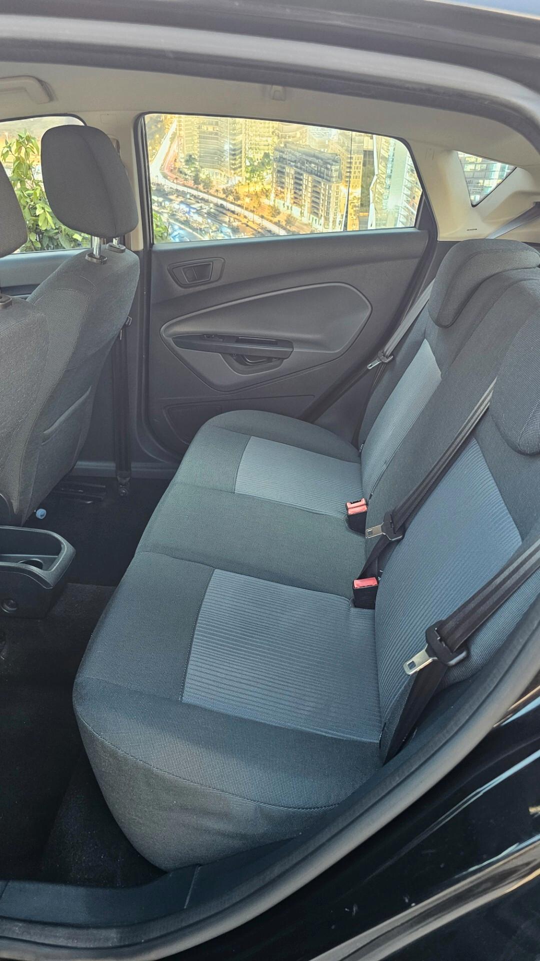Ford Fiesta 1.4 TDCi 5p. Titanium