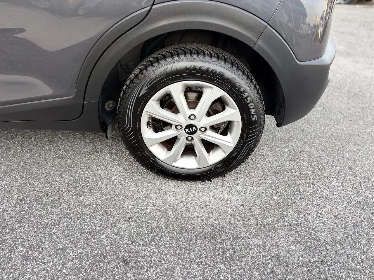 Kia Stonic 1.0 Benzina 120CV E6 - 2018