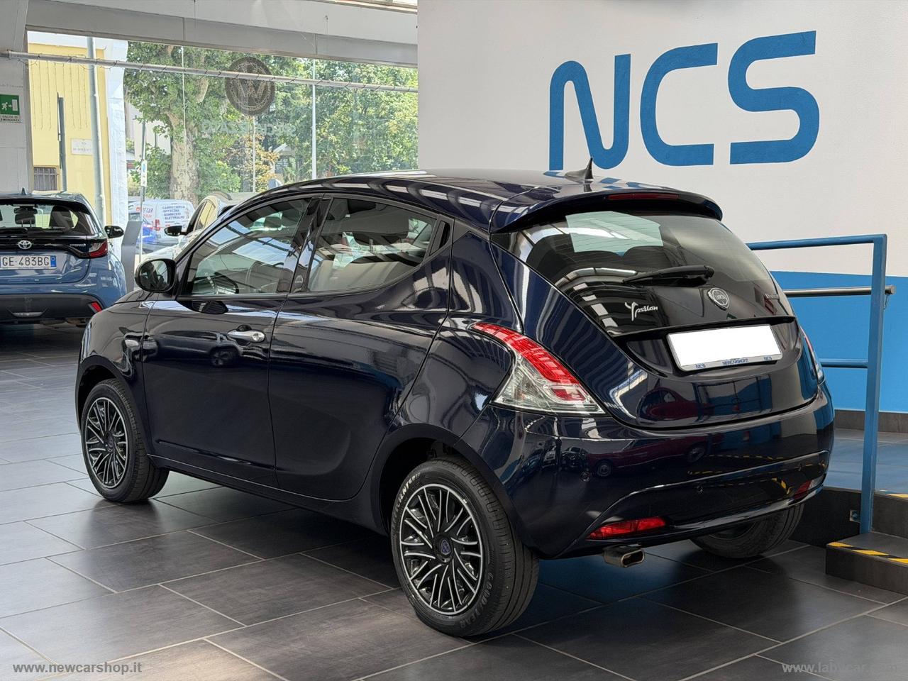 LANCIA Ypsilon 1.0 FireFly 5p.S&S Hyb. Eco Gold NEOPATENTATI