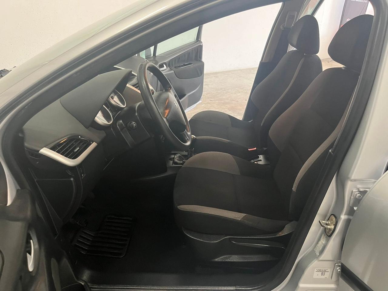 Peugeot 207 DIESEL 1.4