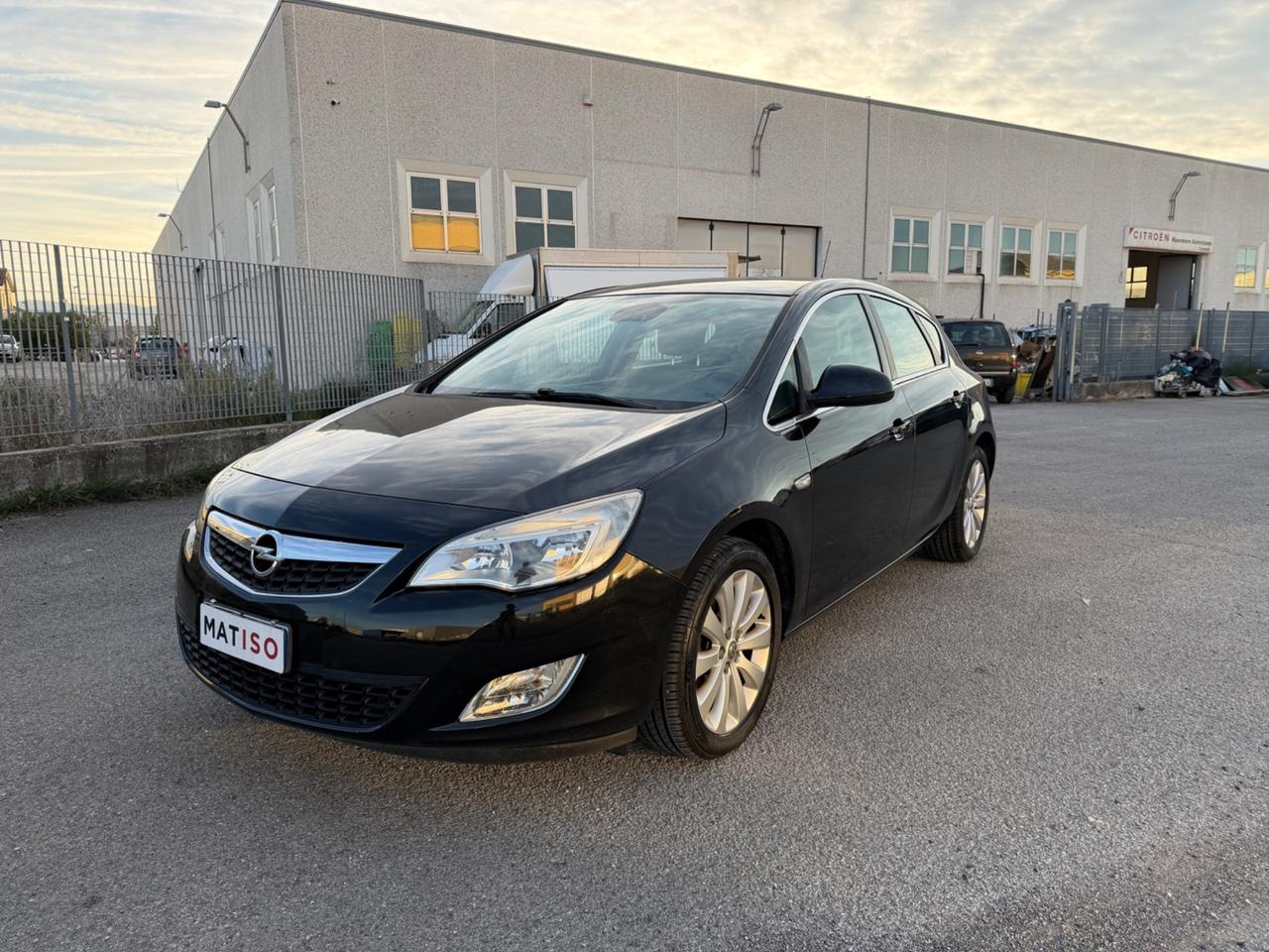 Opel Astra 1.4 Turbo 140CV 140.000km
